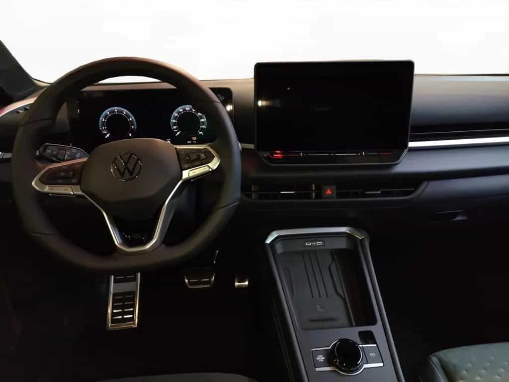 Volkswagen T-Roc R-Line 1.5 l eTSI OPF 110 kW (150 PS) 02/2026-photo-4