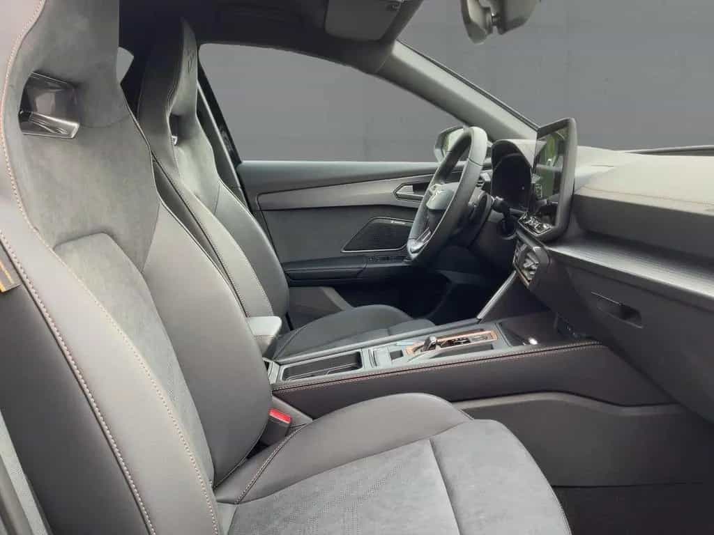 Cupra Formentor VZ 265PS/ Sennheiser/ AHK/ MATRIX/ ACC 03/2026-photo-10