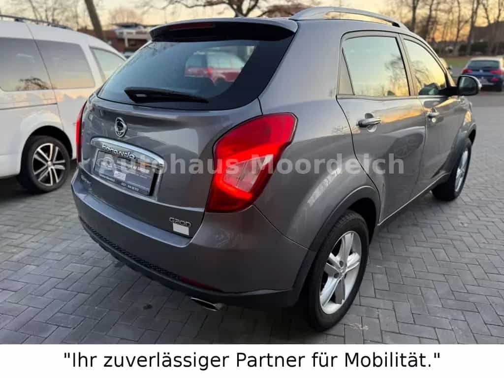 Ssangyong Korando Crystal 4x2 Klima PDC TÜV NEU 03/2015-photo-3
