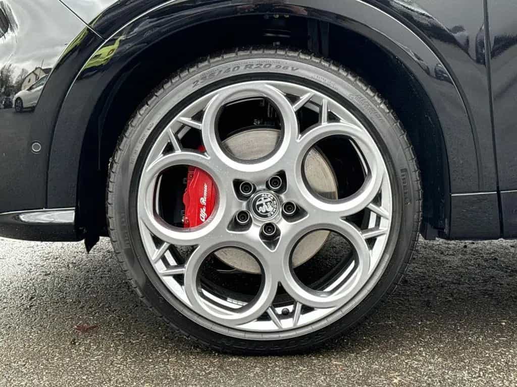 Alfa Romeo Tonale 1.5T Mild-Hybrid Veloce 20" +Technologie- 08/2025-photo-11