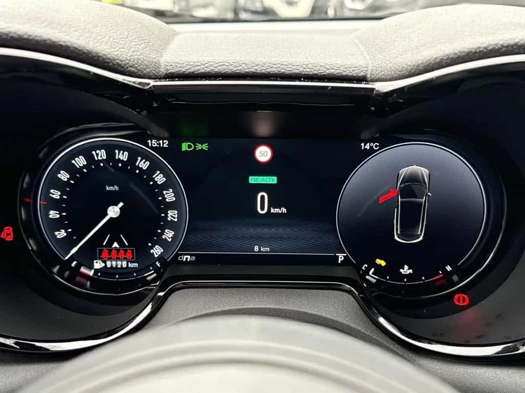 Alfa Romeo Tonale 1.5T Mild-Hybrid Veloce 20" +Technologie- 08/2025-photo-18