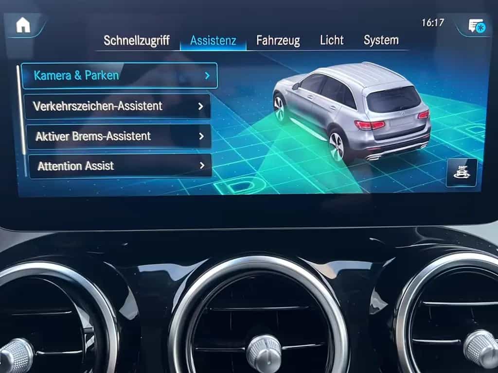 Mercedes-Benz GLC-Class d Virtual*Pano*AHK*Leder*LED*Kamera 10/2021-photo-23