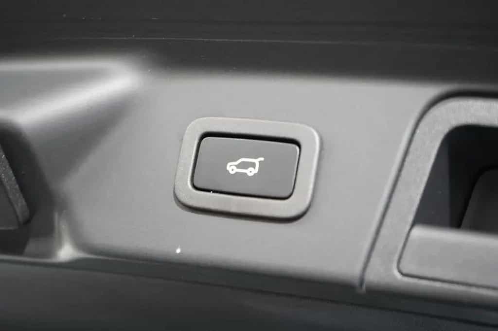 Land Rover Range Rover Rover Velar R-Dynamic SE*1.Hand*MwSt.* 03/2022-photo-36