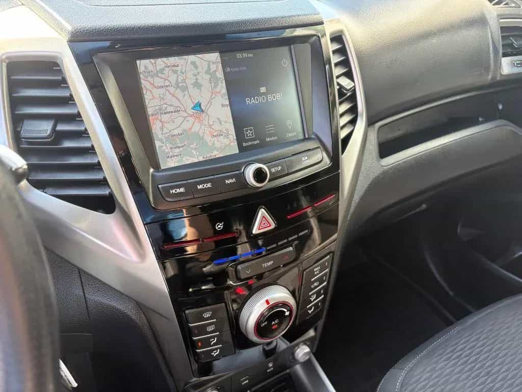 Ssangyong Tivoli e-XGi 160 2WD Start/Stop Flow 10/2019-photo-9