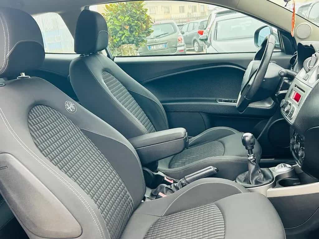 Alfa Romeo MiTo 1.4 105 CV M.air S&S Distinctive 01/2011-photo-8