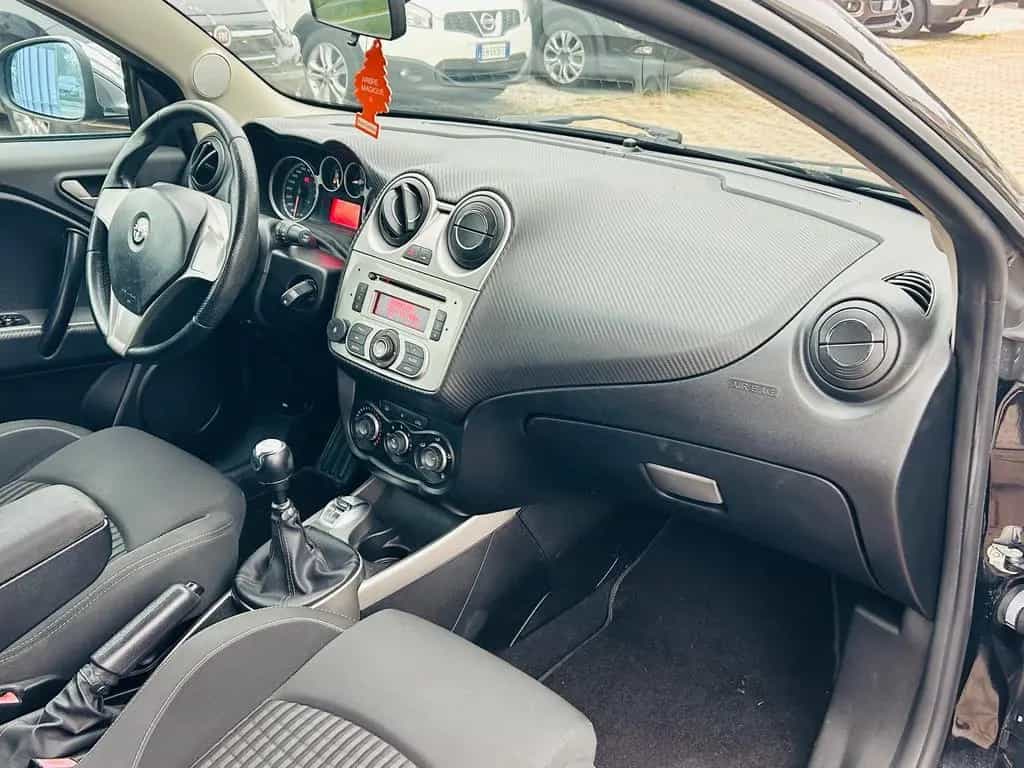 Alfa Romeo MiTo 1.4 105 CV M.air S&S Distinctive 01/2011-photo-9
