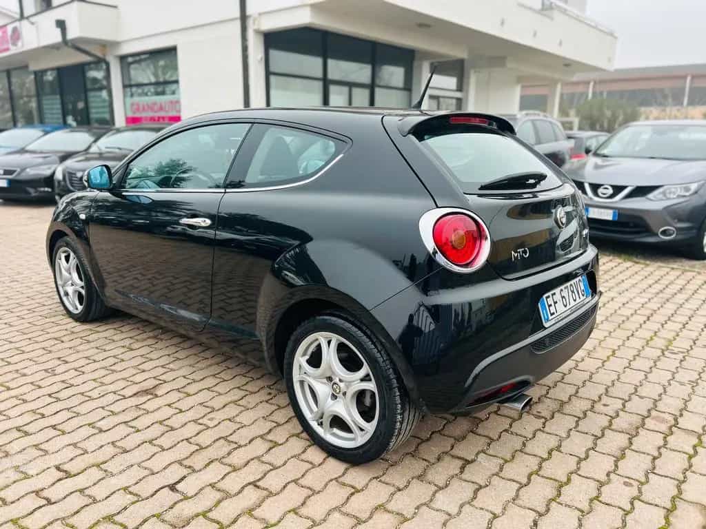 Alfa Romeo MiTo 1.4 105 CV M.air S&S Distinctive 01/2011-photo-3
