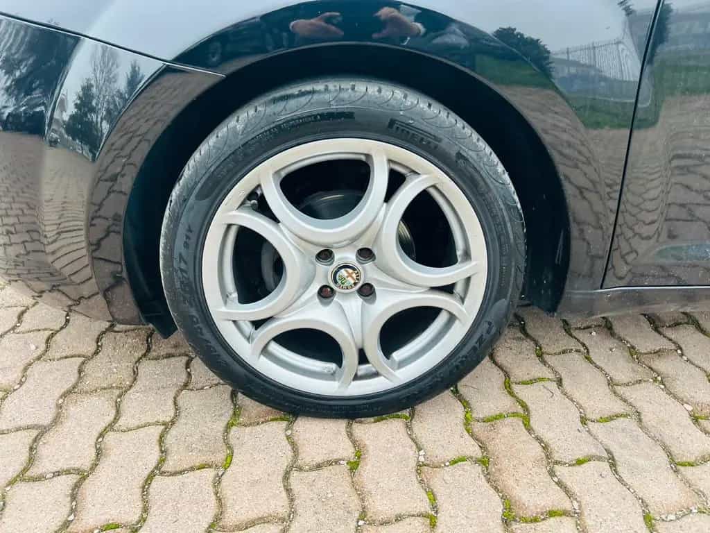 Alfa Romeo MiTo 1.4 105 CV M.air S&S Distinctive 01/2011-photo-5