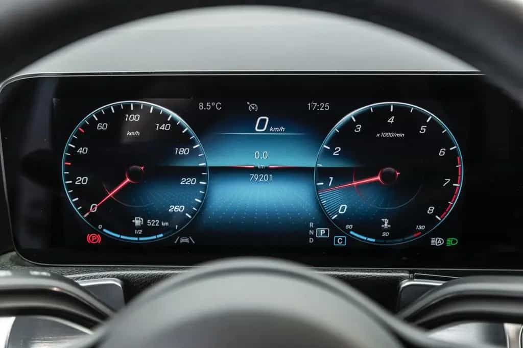 Mercedes-Benz GLB 180 1.Hand*Garantie*Carplay*18"zoll*Style 06/2021-photo-25