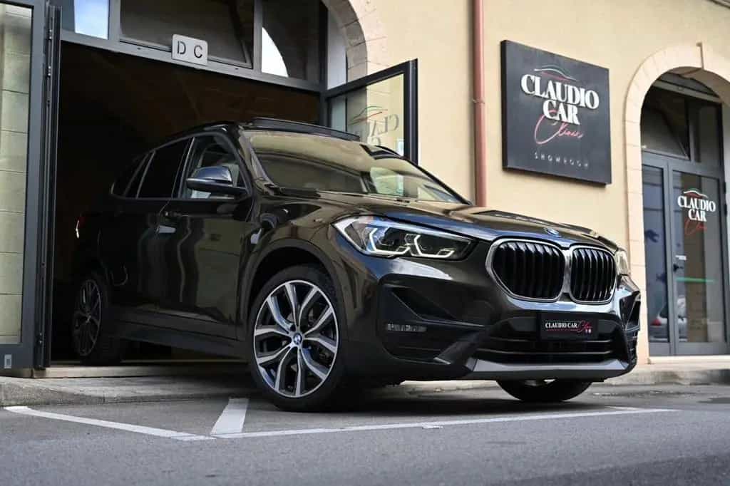 BMW X1 X1 xDrive 20d Advantage TETTO 02/2020-photo-2