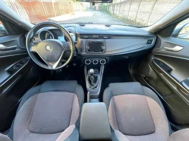 Alfa Romeo Giulietta ROMEO Giulietta 1.6 JTDm-2 105 CV Exclusive 08/2013-photo-9