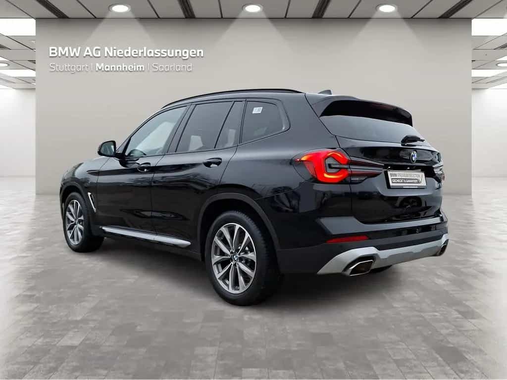 BMW X3 xDrive30i Navi Kamera Sportsitze HiFi LED 11/2022-photo-1
