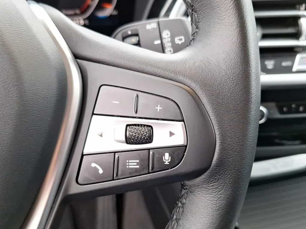 BMW X3 xDrive30i Navi Kamera Sportsitze HiFi LED 11/2022-photo-18