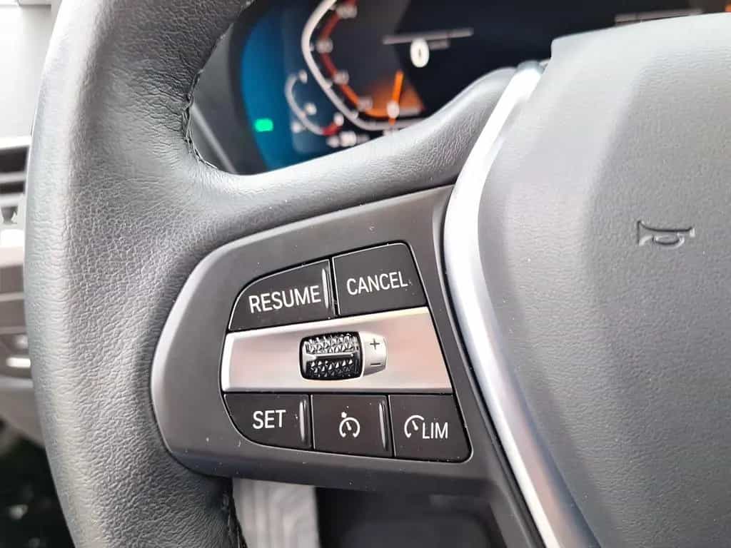 BMW X3 xDrive30i Navi Kamera Sportsitze HiFi LED 11/2022-photo-19