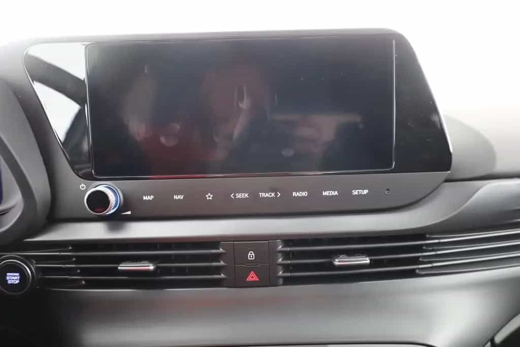 Hyundai BAYON 1.0T-GDI Aut. LED Navi Kamera 10/2025-photo-10