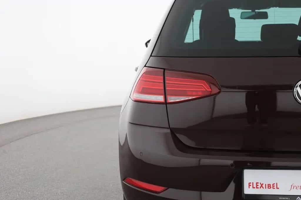 Volkswagen Golf VII 1.4 TSI Klima PDC Sitzheizung USB 12/2017-photo-28