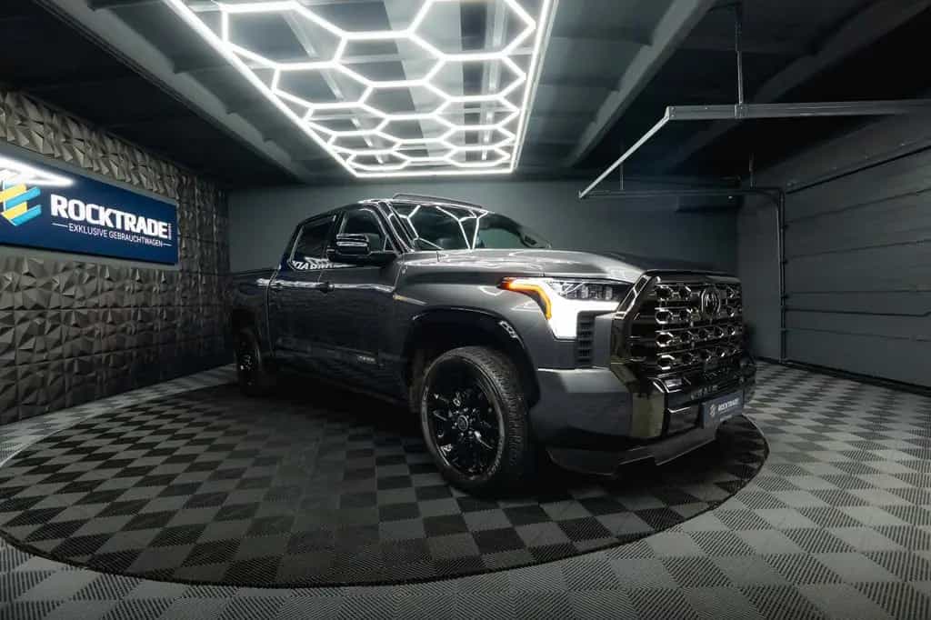 Toyota Tundra PLATINUM 3.4L V6 4x4 *100%Options*19%VAT* 07/2023-photo-6