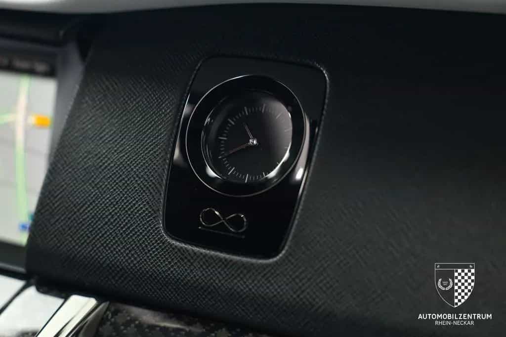 Rolls-Royce Cullinan Black Badge Starburst/RearSeat/Bespoke 03/2023-photo-26