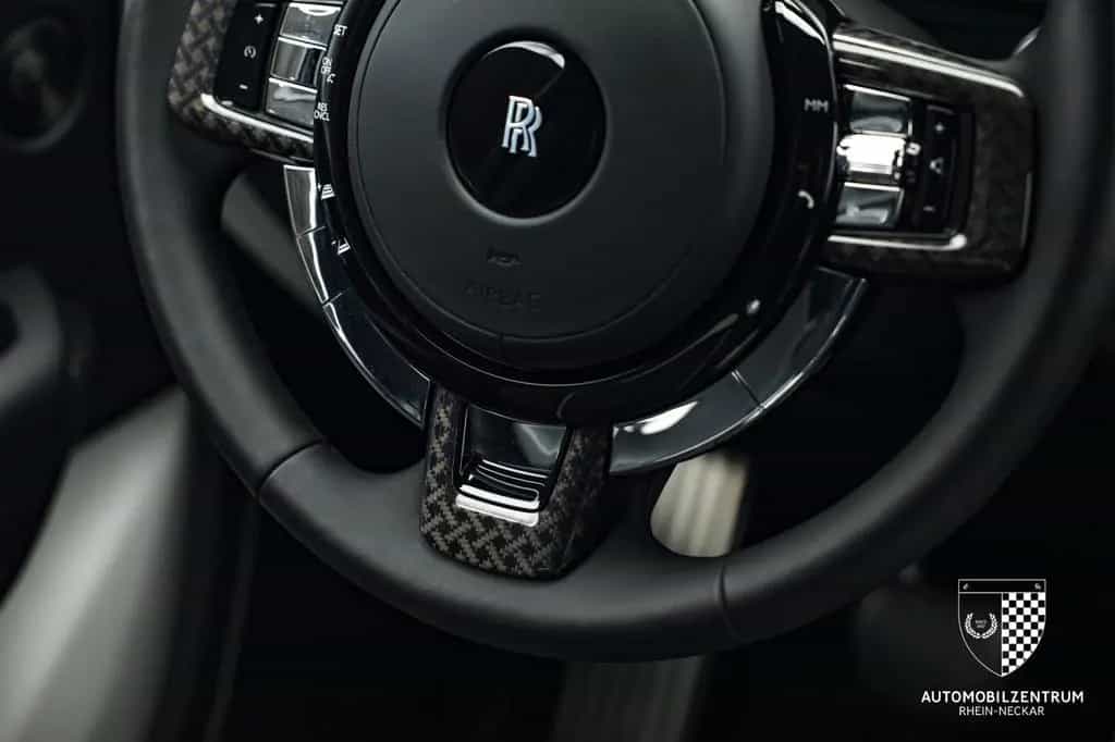Rolls-Royce Cullinan Black Badge Starburst/RearSeat/Bespoke 03/2023-photo-27