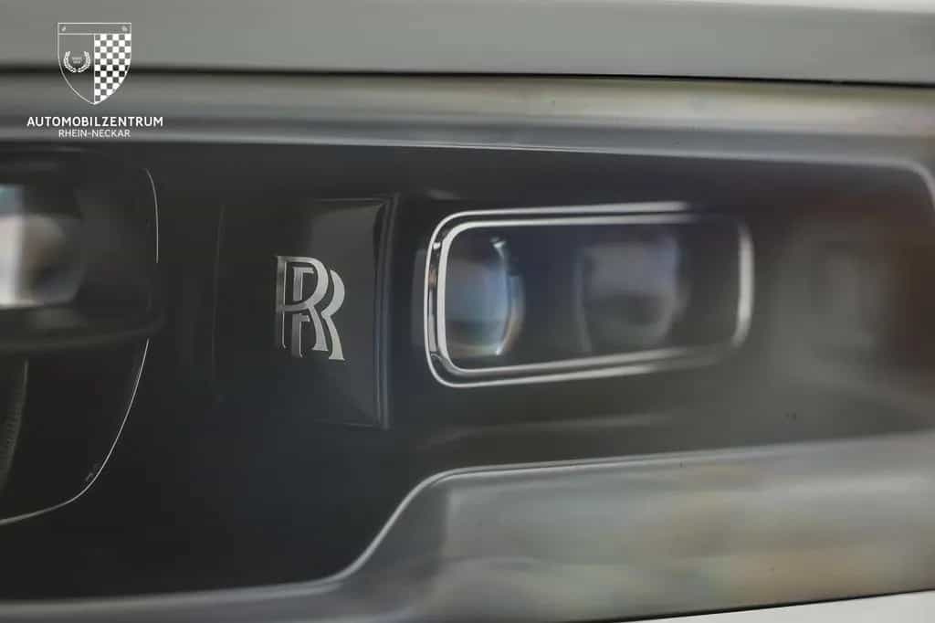 Rolls-Royce Cullinan Black Badge Starburst/RearSeat/Bespoke 03/2023-photo-36