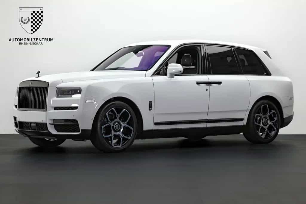 Rolls-Royce Cullinan Black Badge Starburst/RearSeat/Bespoke 03/2023-photo-3