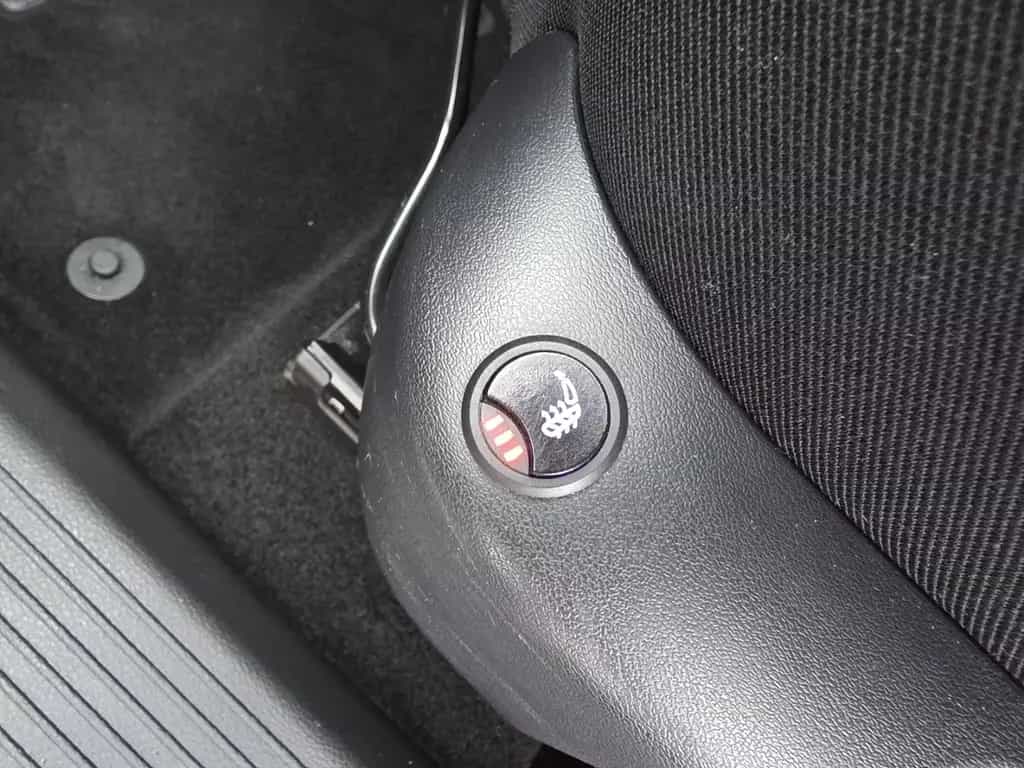 Nissan Qashqai Visia 1.3 DIG-T LED ACC PDC Totwinkel Si 02/2023-photo-19