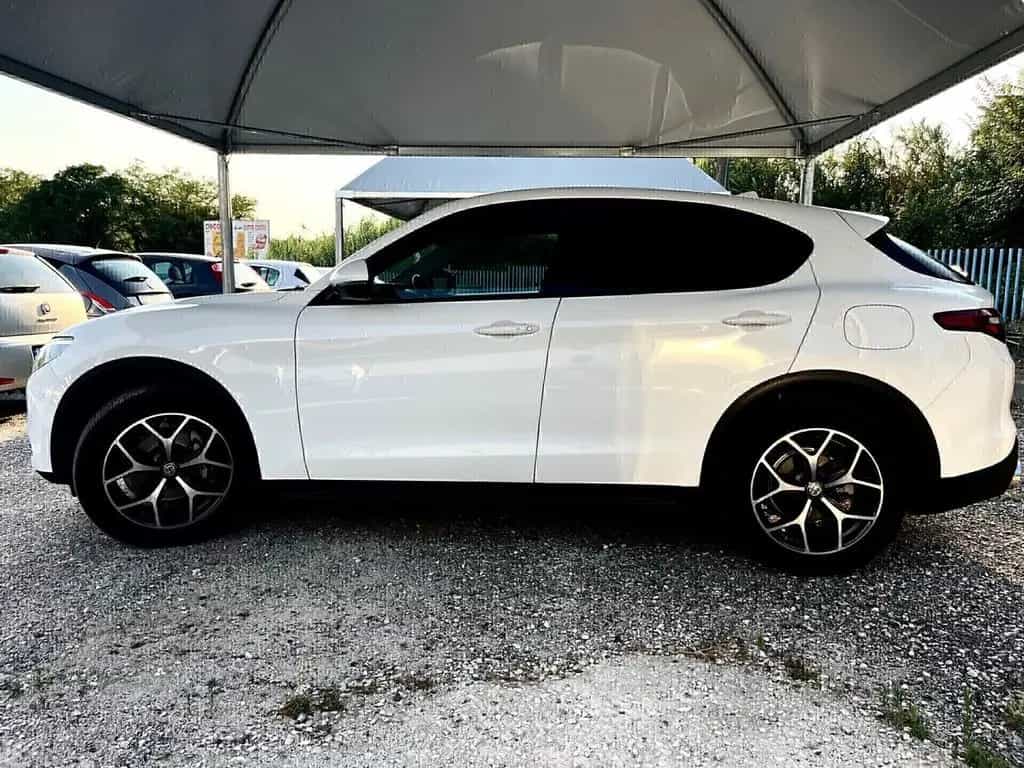 Alfa Romeo Stelvio 2.2 Turbodiesel 210 CV AT8 Q4 02/2019-photo-1
