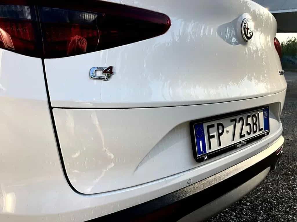Alfa Romeo Stelvio 2.2 Turbodiesel 210 CV AT8 Q4 02/2019-photo-4
