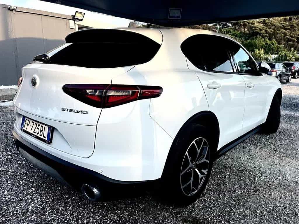 Alfa Romeo Stelvio 2.2 Turbodiesel 210 CV AT8 Q4 02/2019-photo-5