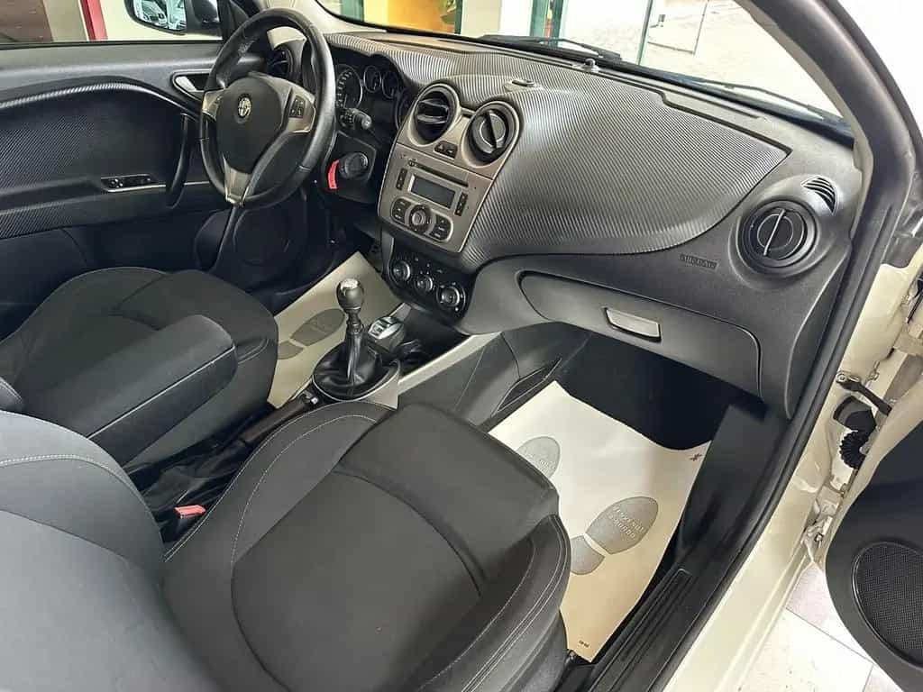 Alfa Romeo MiTo 1.4 T 105CV M.air S&S Distinctiv 08/2013-photo-11