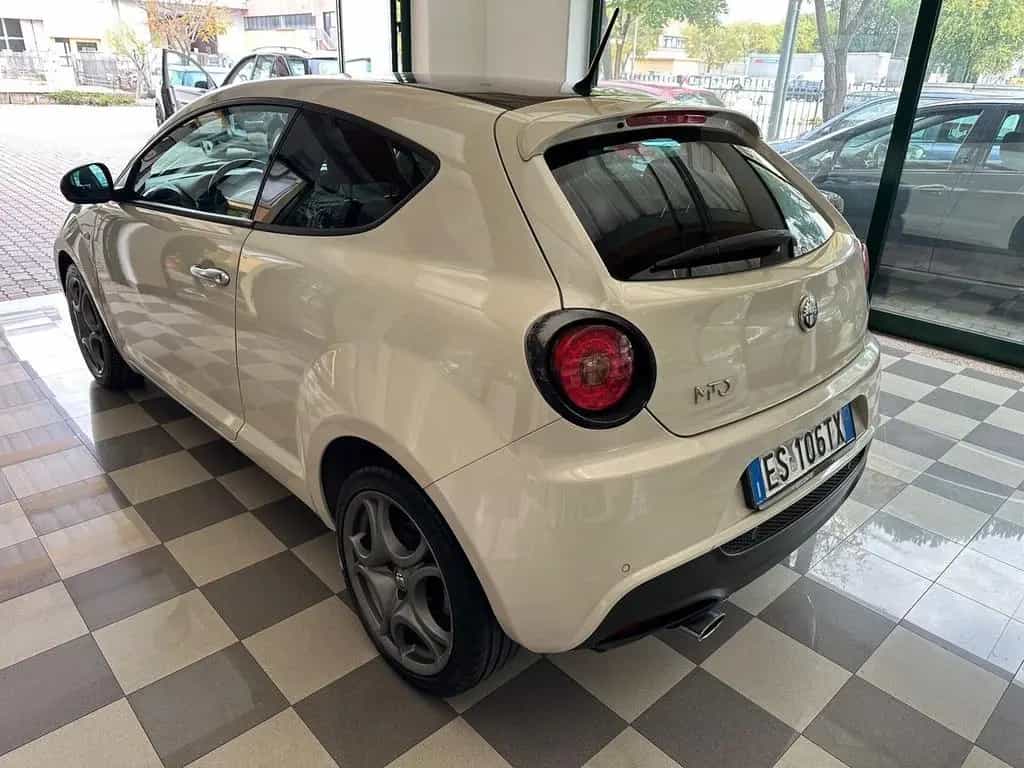 Alfa Romeo MiTo 1.4 T 105CV M.air S&S Distinctiv 08/2013-photo-5