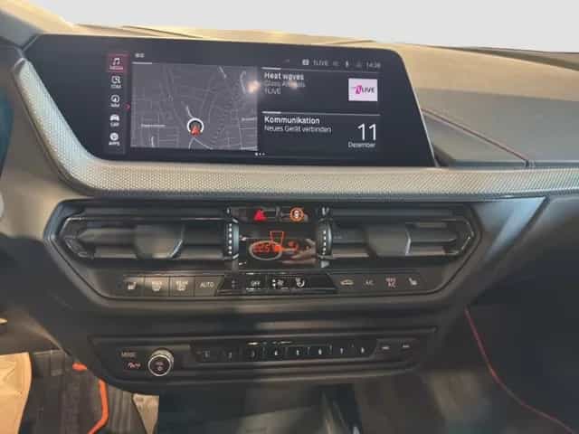 BMW 1 Series 04/2021-photo-11