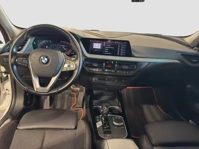 BMW 1 Series 04/2021-photo-16