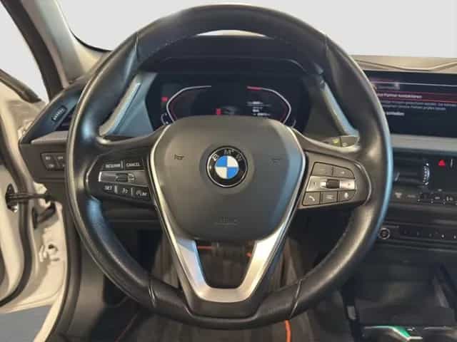 BMW 1 Series 04/2021-photo-9