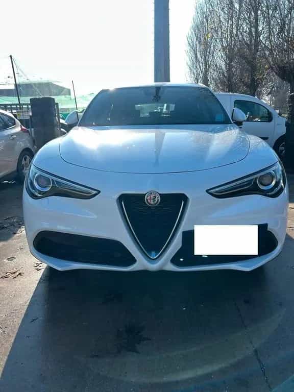 Alfa Romeo Stelvio 2.0 Turbo 200 CV AT8 Q4 Sprin 06/2022-photo-2