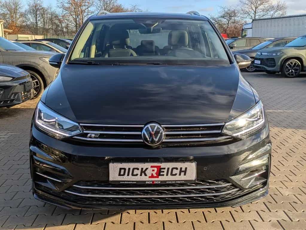 Volkswagen Touran 2.0 DSG R-Line Pano 7Si IQ.Dri AHK Matrix 07/2025-photo-7
