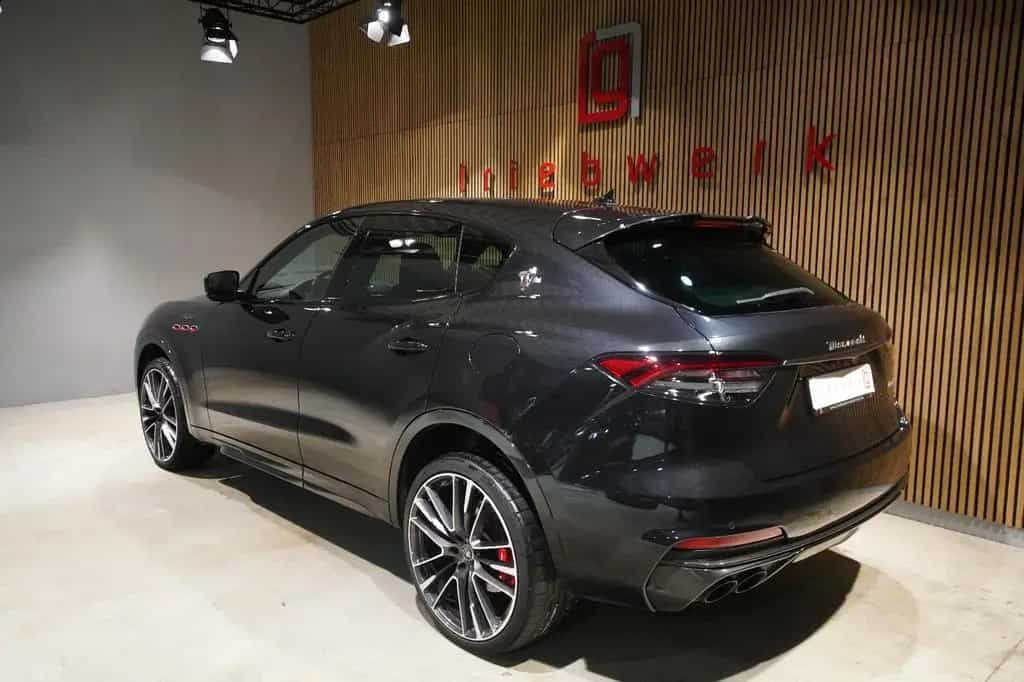 Maserati Levante 3.8 V8 Trofeo*Pano*Bow&Wilk*22"*Carbon* 04/2022-photo-2