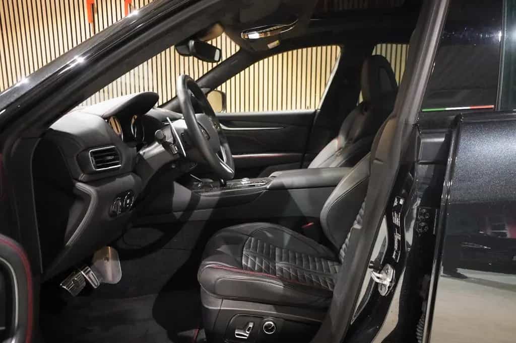 Maserati Levante 3.8 V8 Trofeo*Pano*Bow&Wilk*22"*Carbon* 04/2022-photo-5