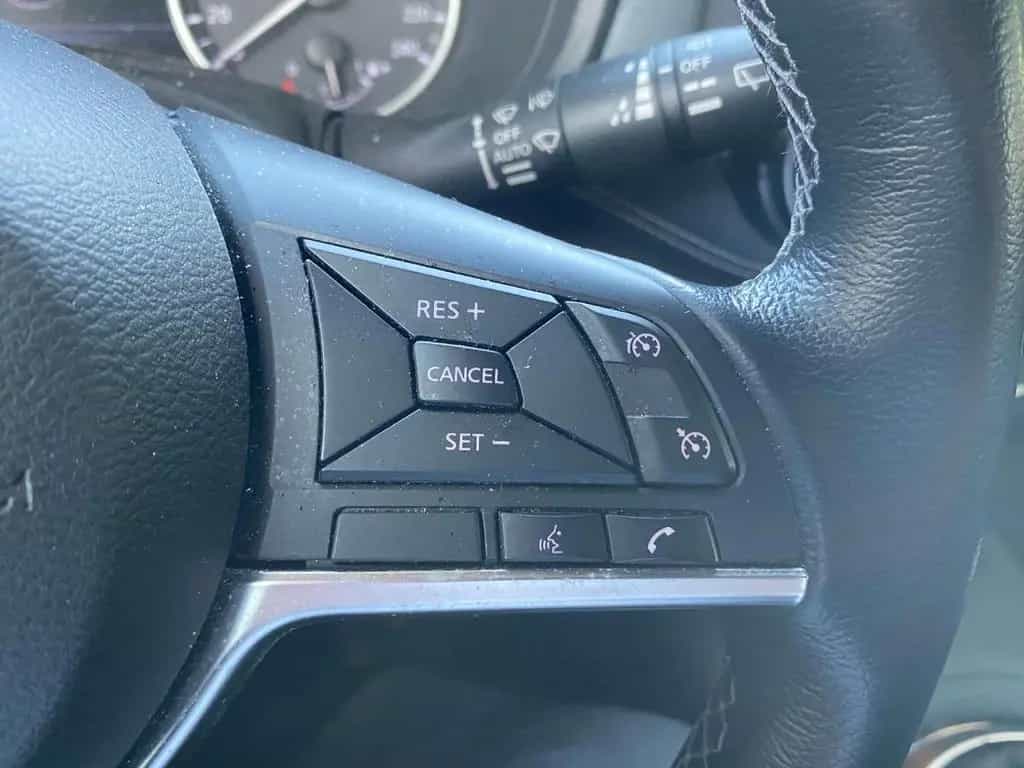 Nissan Juke N-Connecta mit AHK und Navi 02/2021-photo-17