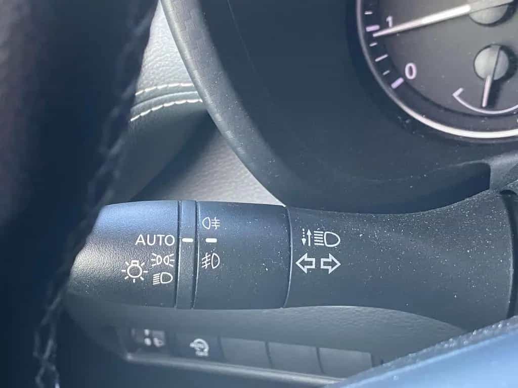 Nissan Juke N-Connecta mit AHK und Navi 02/2021-photo-20