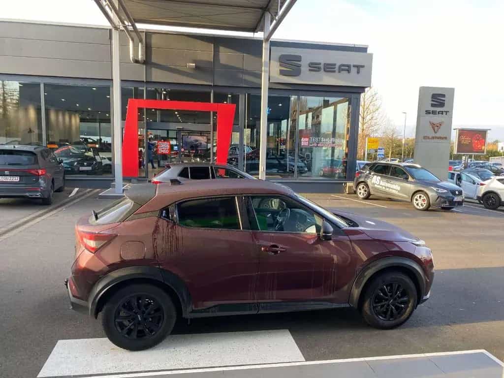 Nissan Juke N-Connecta mit AHK und Navi 02/2021-photo-7