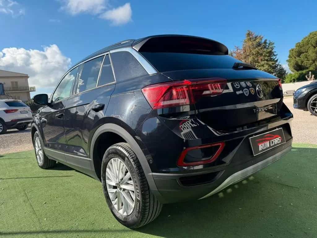 Other Volkswagen T-Roc 1.5 TSI ACT DSG Style 02/2023-photo-3