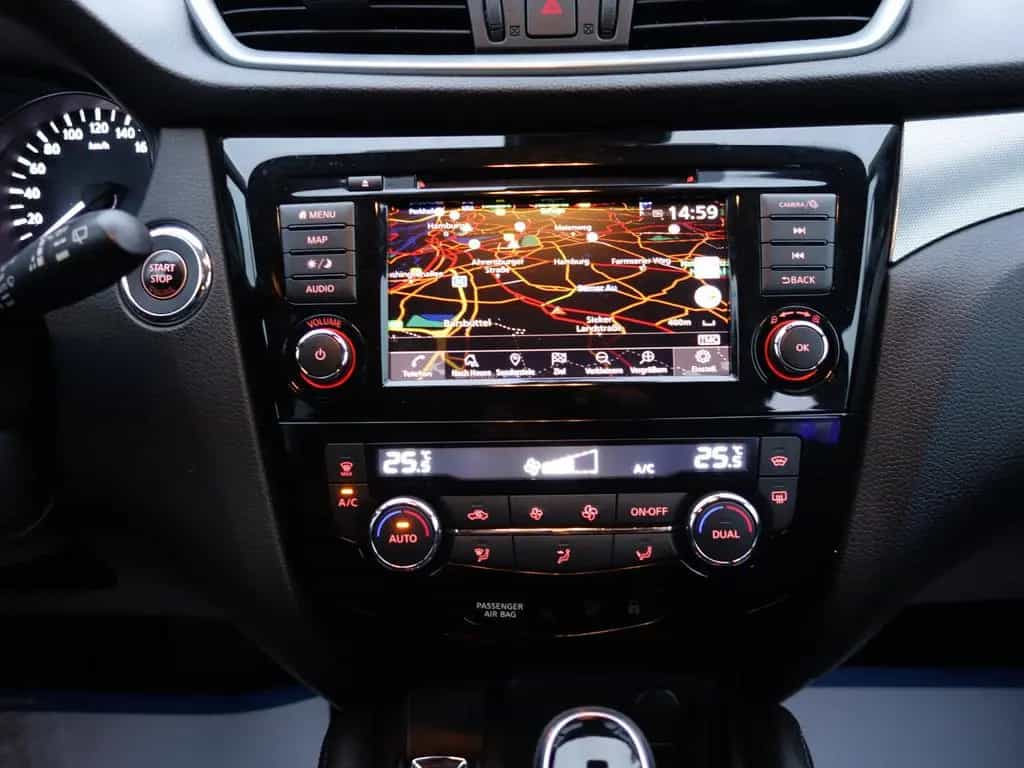 Nissan Qashqai 1.5 DCI N-Connecta/AUT/LED/NAVI/KAMERA 06/2019-photo-31