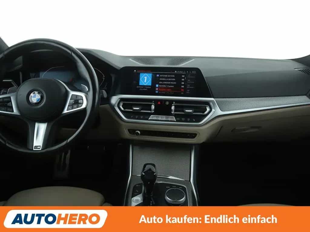 BMW 3 Series 320i M Sport Aut.*NAVI*VC*TEMPO*PDC* 07/2020-photo-11