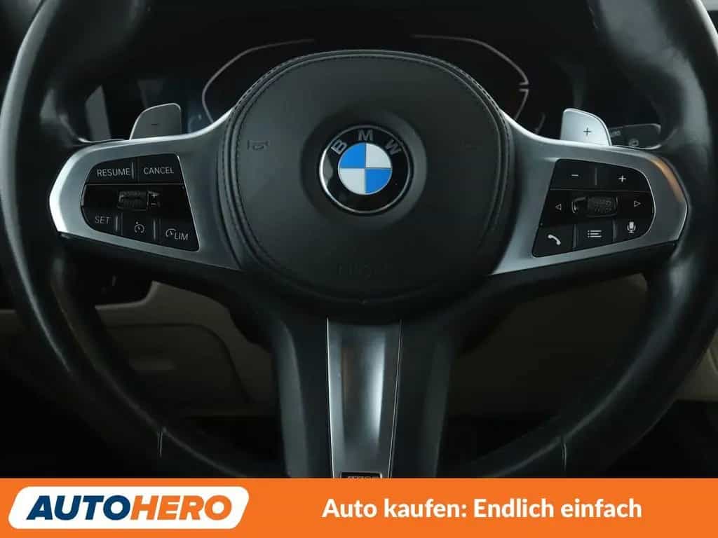 BMW 3 Series 320i M Sport Aut.*NAVI*VC*TEMPO*PDC* 07/2020-photo-18