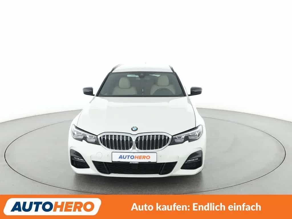 BMW 3 Series 320i M Sport Aut.*NAVI*VC*TEMPO*PDC* 07/2020-photo-8