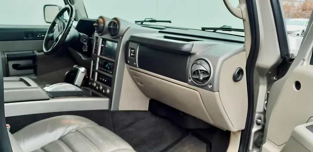 Hummer H2 4X4 Luxury 6.0 V8 Sondermodell Adventure 04/2004-photo-14