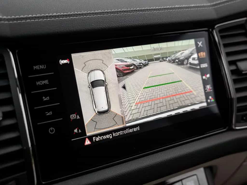 Skoda Kodiaq L&K 1.5 TSI DSG DCC AHK Kam. Leder 360 LM 10/2022-photo-13
