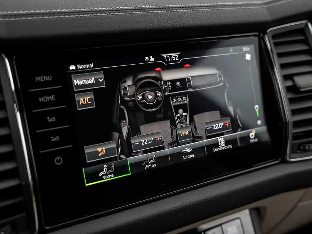 Skoda Kodiaq L&K 1.5 TSI DSG DCC AHK Kam. Leder 360 LM 10/2022-photo-14
