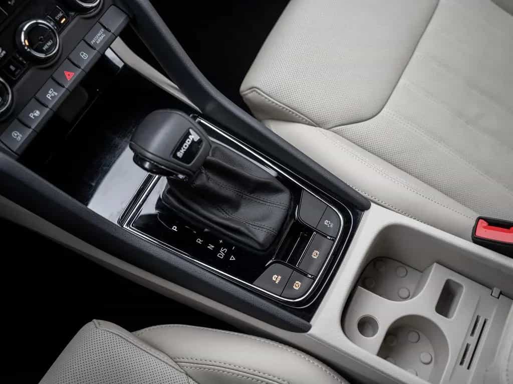 Skoda Kodiaq L&K 1.5 TSI DSG DCC AHK Kam. Leder 360 LM 10/2022-photo-18